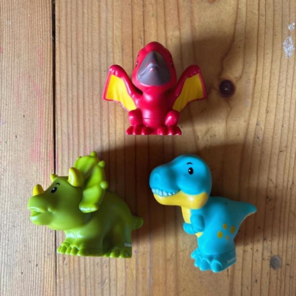 Fisher Price Little People dinos, 3 dinosaur toys